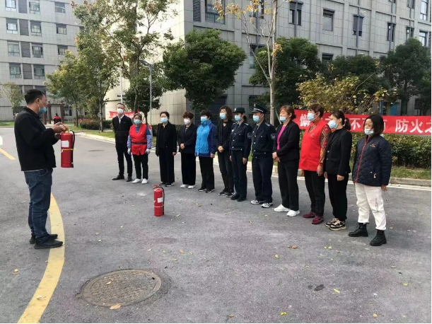 安全生產(chǎn)月 | 鑫泰集團(tuán)推動(dòng)安全生產(chǎn)工作走深走實(shí)走細(xì)